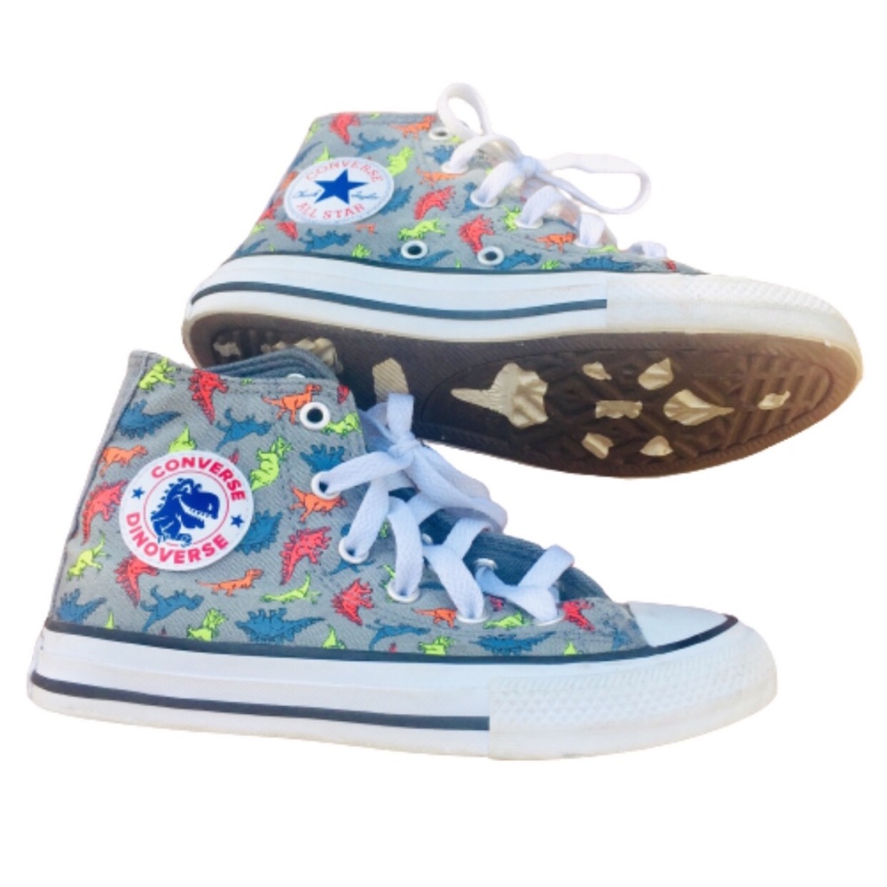Converse Chuck Taylor Sneakers